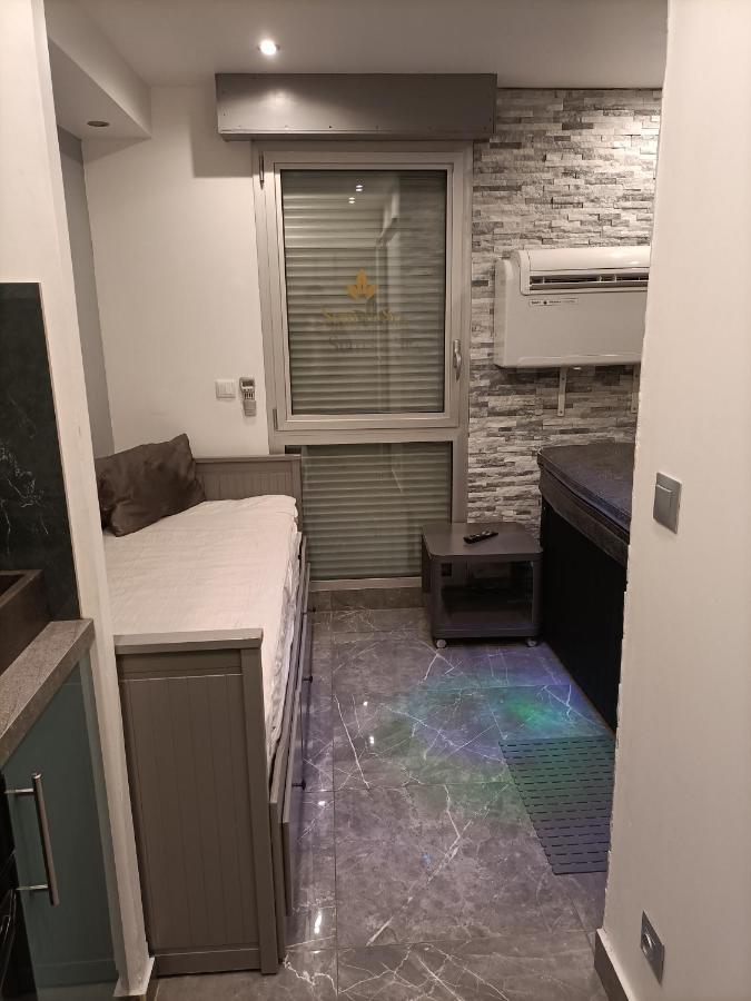 Studette Avec Spa & Jacuzzi Сет Екстериор снимка
